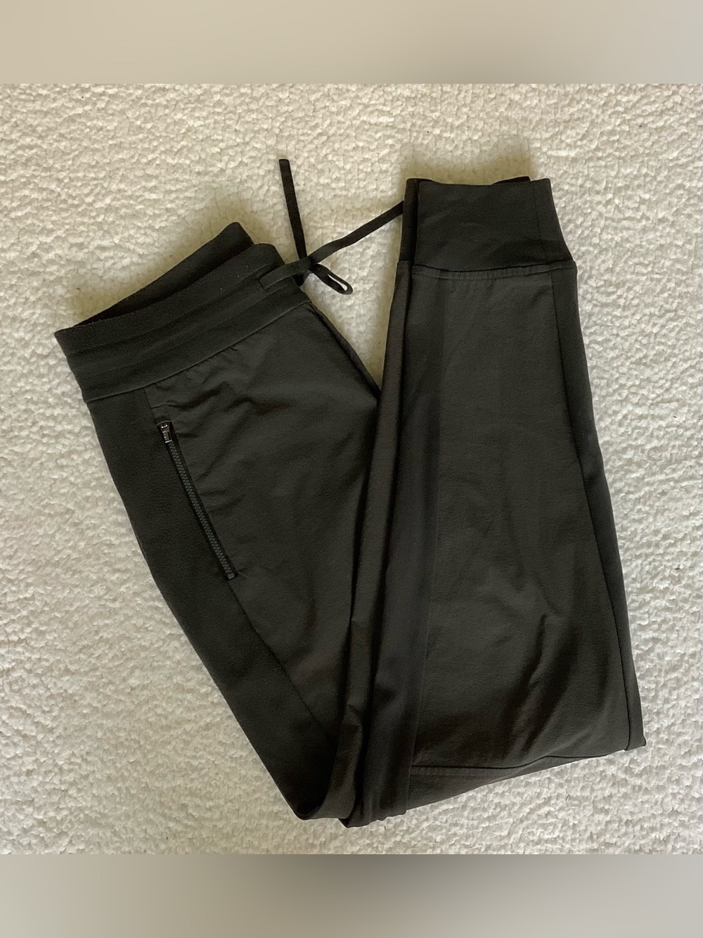 Athleta Headlands Hybrid Trek Jogger Black Size 4 Gorpcore Utility Pants